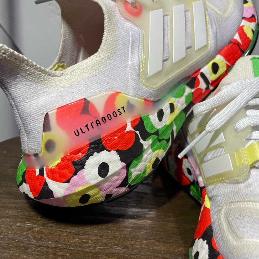 Adidas Women Marimekko Ultraboost Floral White Sneakers - Picture 3 of 12